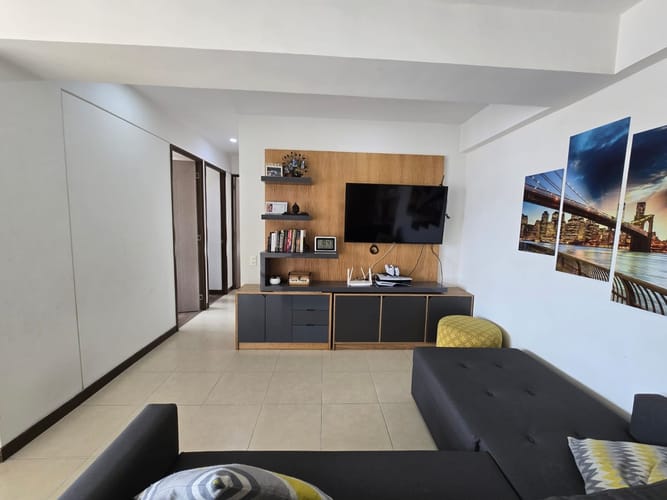 Apartamento de 3 alcobas en venta en Las Lomitas, Sabaneta, 70 m² · foto 2 de 24