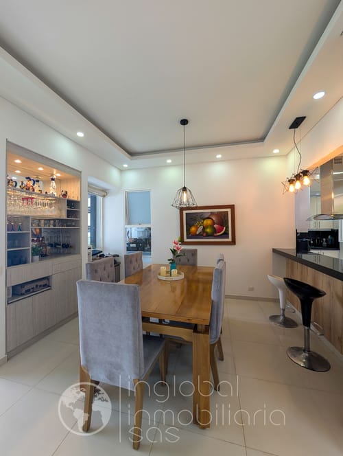 Casa de 4 alcobas en venta en El Castillo, Jamundí, 229 m² · foto 5 de 24