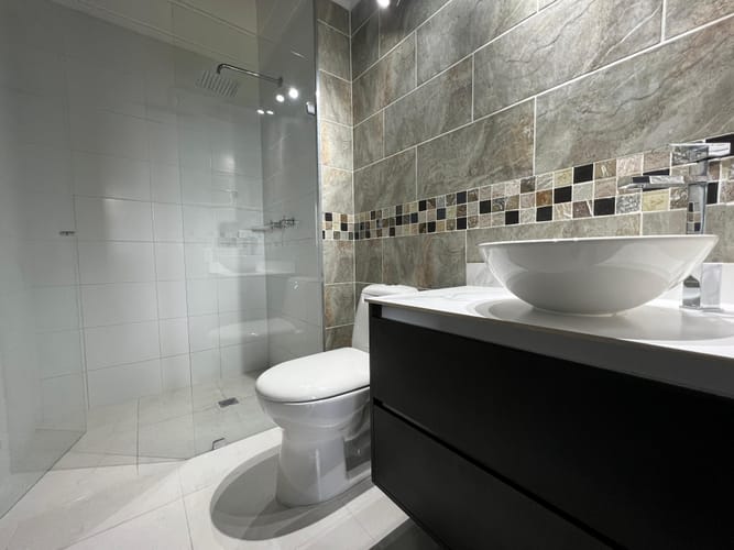 Apartamento de 2 alcobas en venta en Rionegro, 72 m² · foto 5 de 11