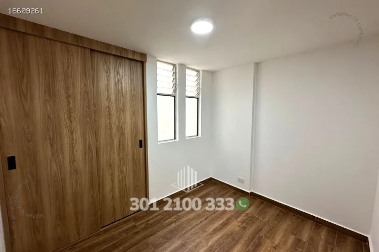 Apartamento de 3 alcobas en arriendo en Altos Del Poblado, Medellín, 76 m² · foto 13 de 24
