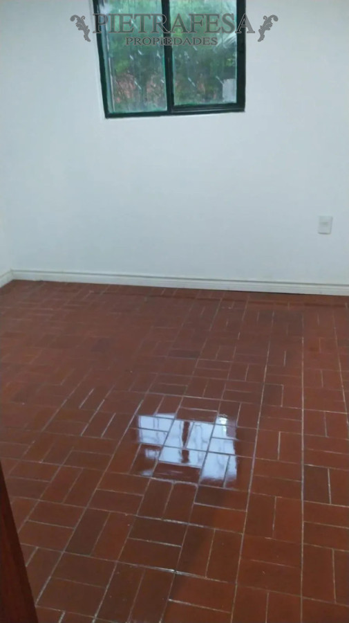 Casa en alquiler, 4 dormitorios, 1 baño, patio, cochera. Lagomar. · Foto 10