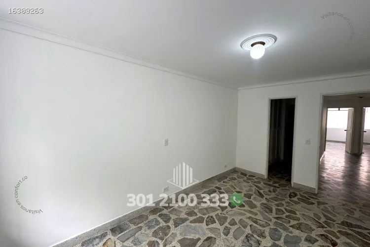 Apartamento de 3 alcobas en arriendo en Laureles, Medellín, 120 m² · foto 14 de 24