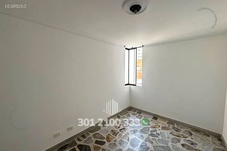Apartamento de 3 alcobas en arriendo en Laureles, Medellín, 120 m² · foto 23 de 24