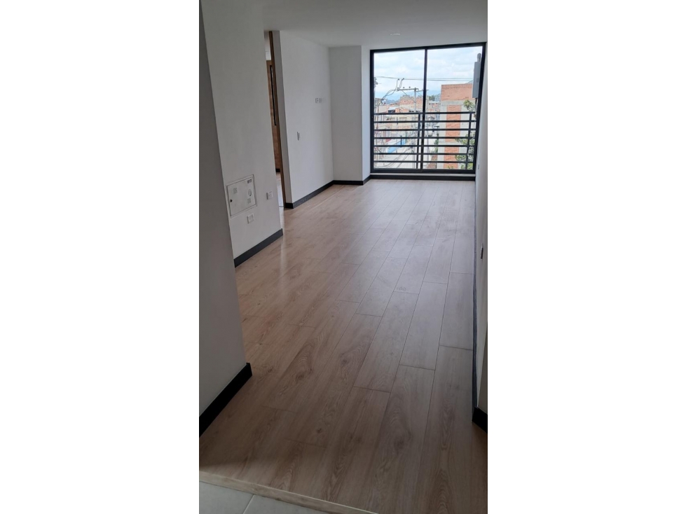 Apartamento en venta en San Antonio Nor - Occidental, Bogotá · foto 3 de 23
