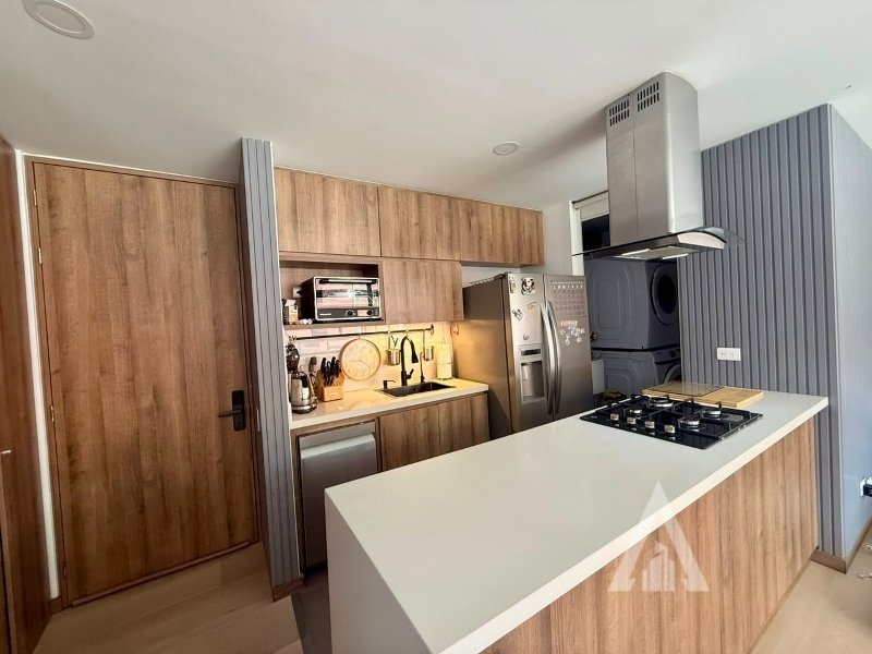 Apartamento en venta en Los Naranjos, Envigado · foto 13 de 14