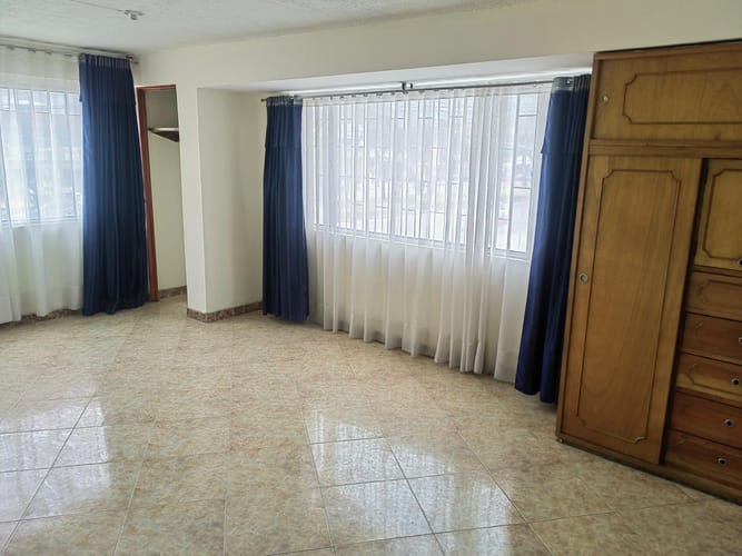 Apartamento de 4 alcobas en arriendo en Provivienda, Bogotá, 95 m² · foto 2 de 8