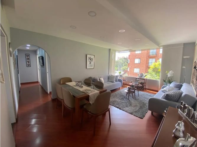 Apartamento de 3 alcobas en venta en Foledo, Bogotá, 81 m² · foto 9 de 24