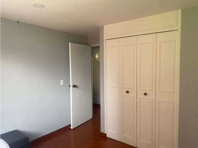 Apartamento de 3 alcobas en venta en Foledo, Bogotá, 81 m² · foto 14 de 24