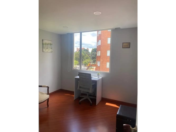 Apartamento de 3 alcobas en venta en Foledo, Bogotá, 81 m² · foto 16 de 24