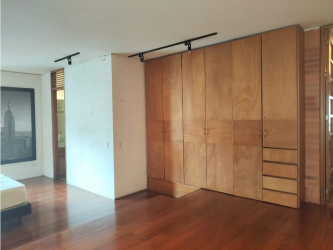 Apartamento de 1 alcoba en venta en Chico Norte, Bogotá, 94 m² · foto 15 de 24