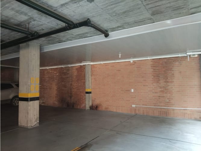 Apartamento de 1 alcoba en venta en Chico Norte, Bogotá, 94 m² · foto 23 de 24