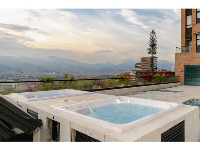 Apartamento en venta en Lalinde, Medellín · foto 15 de 24