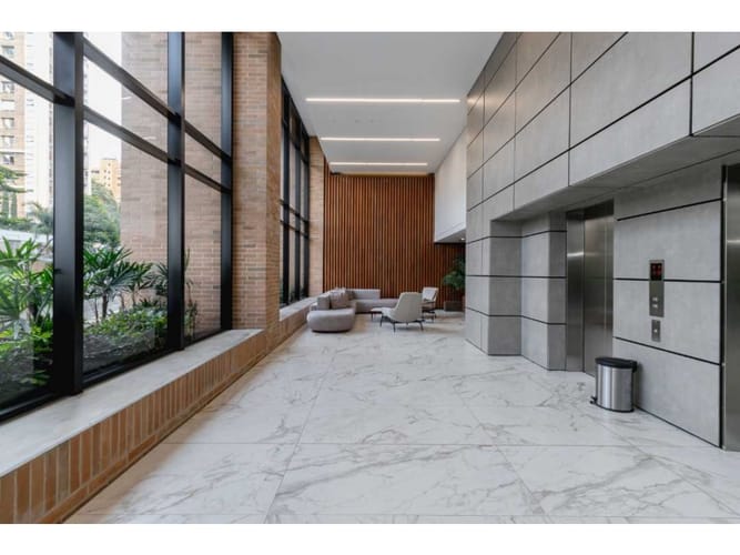 Apartamento en venta en Lalinde, Medellín · foto 18 de 24