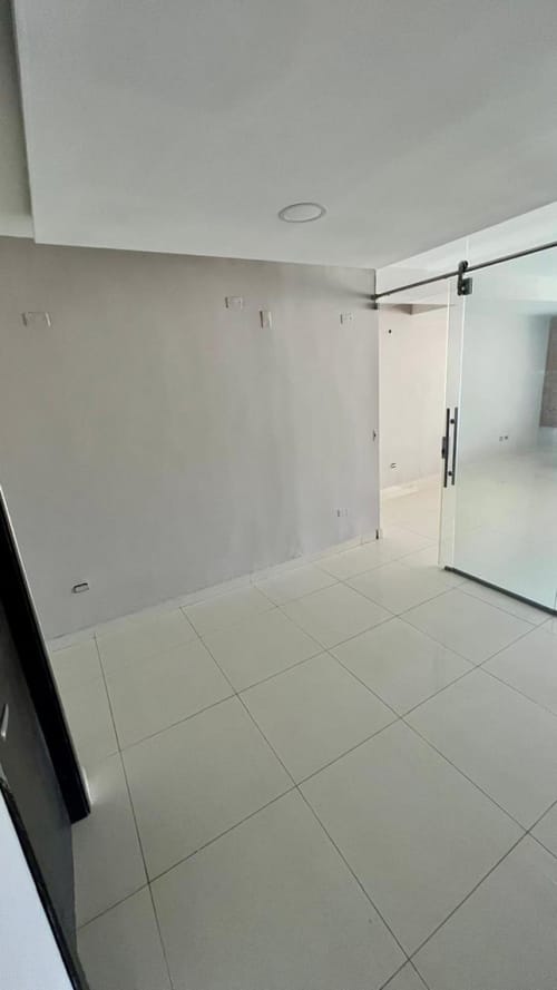 Local en arriendo en Altos Del Prado, Barranquilla, 52 m² · foto 3 de 9