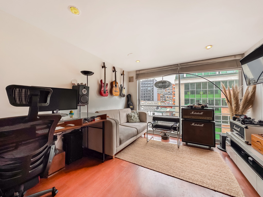 Apartamento en venta en Santa Barbara, Bogotá · foto 2 de 8