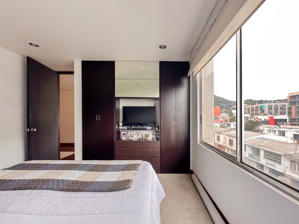 Apartamento en venta en Santa Barbara, Bogotá · foto 7 de 8