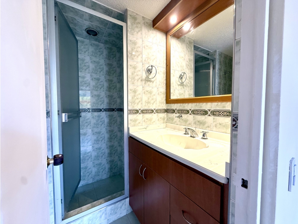 Apartamento en venta en Alhambra, Bogotá · foto 6 de 21