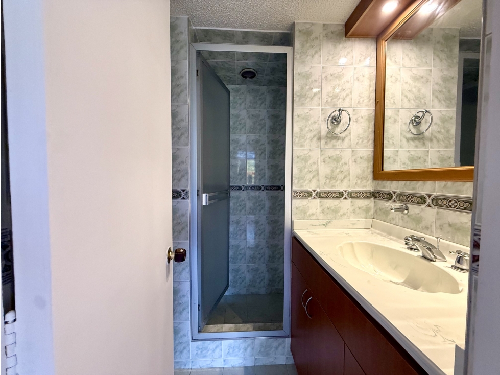 Apartamento en venta en Alhambra, Bogotá · foto 7 de 21