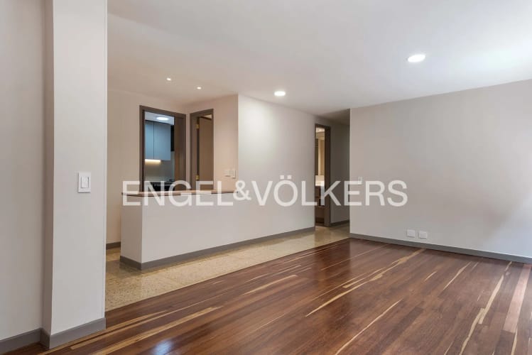 Apartamento en arriendo en Milla De Oro, Medellín · foto 4 de 18