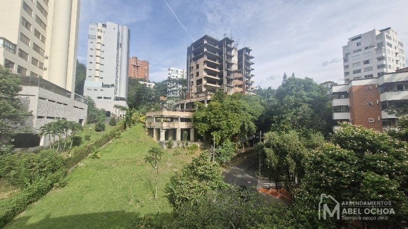 Apartamento de 2 alcobas en arriendo en El Diamante No. 2, Medellín, 80 m² · foto 8 de 12