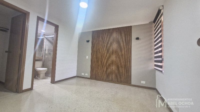Apartamento de 2 alcobas en arriendo en El Diamante No. 2, Medellín, 80 m² · foto 10 de 12