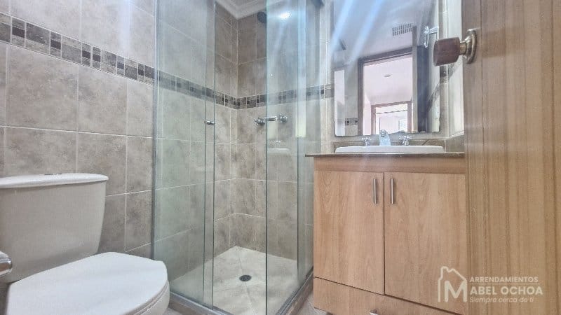 Apartamento de 2 alcobas en arriendo en El Diamante No. 2, Medellín, 80 m² · foto 11 de 12