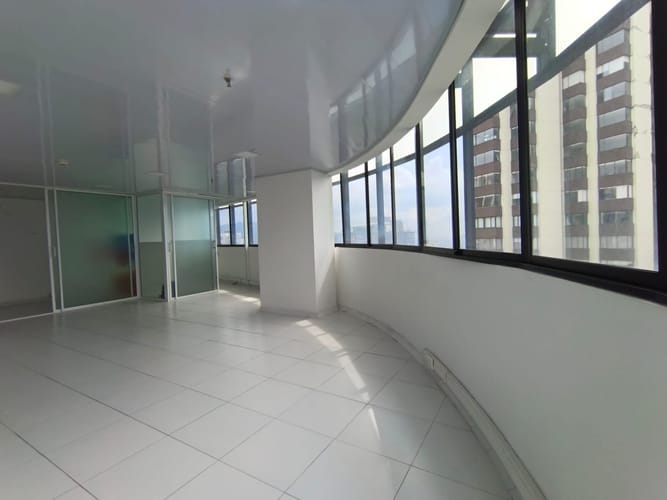 Oficina en arriendo en Avenida Santander, Manizales, 61 m² · foto 11 de 20