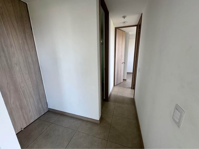 Apartamento de 2 alcobas en venta en Barro Blanco, Rionegro, 60 m² · foto 6 de 9