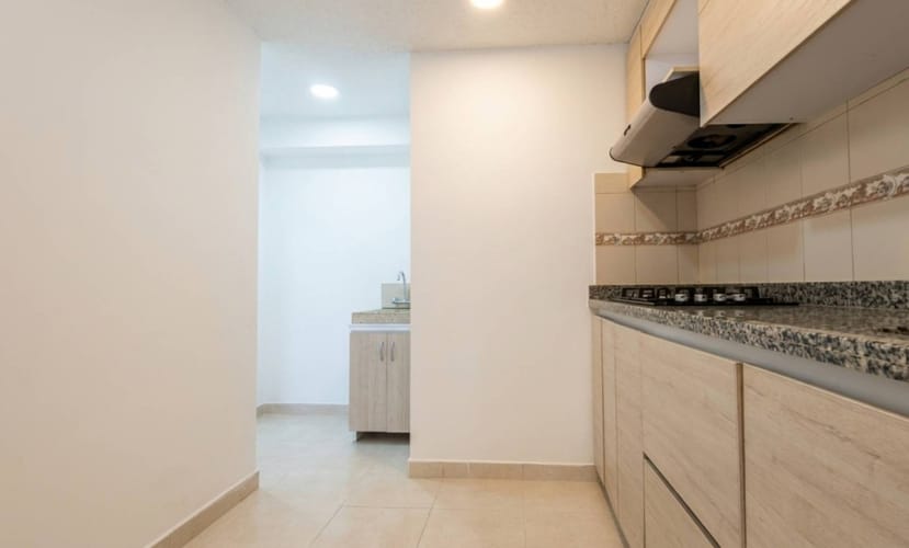 Apartamento de 3 alcobas en venta en Verbenal San Antonio, Bogotá, 66 m² · foto 12 de 24
