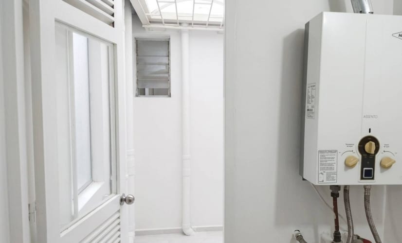 Apartamento de 3 alcobas en venta en Verbenal San Antonio, Bogotá, 66 m² · foto 13 de 24