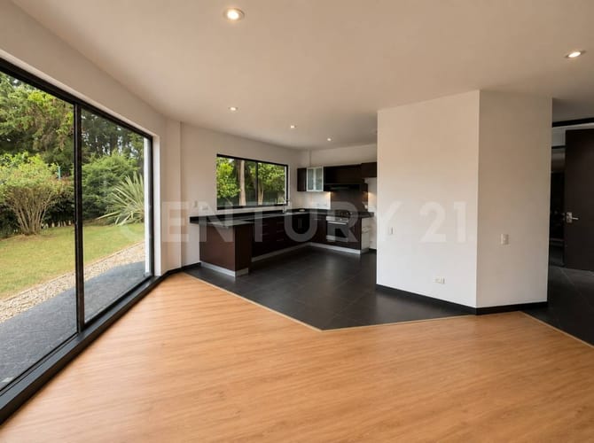 Casa en venta en Guaymaral, Bogotá · foto 5 de 18