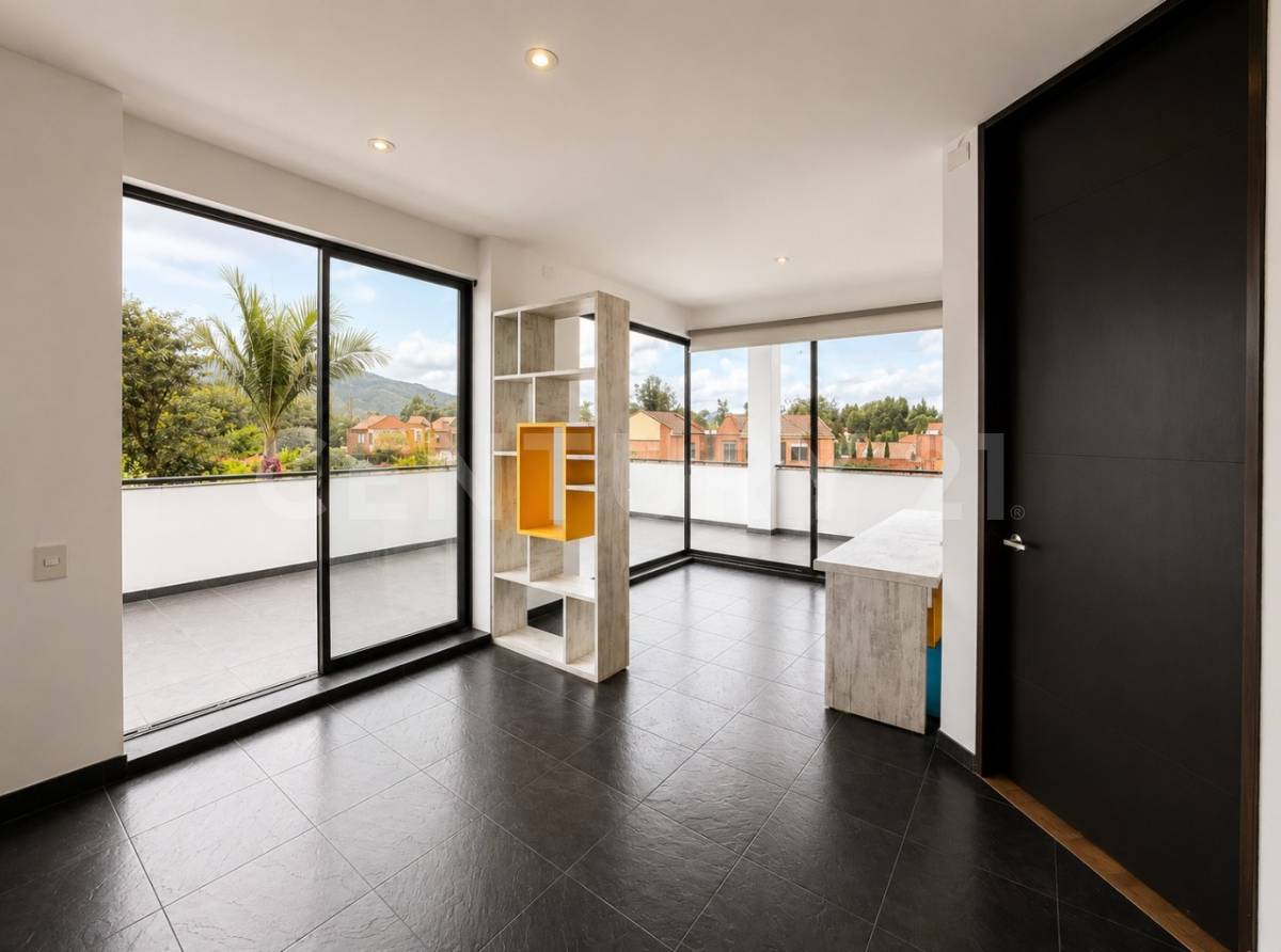 Casa en venta en Guaymaral, Bogotá · foto 8 de 18