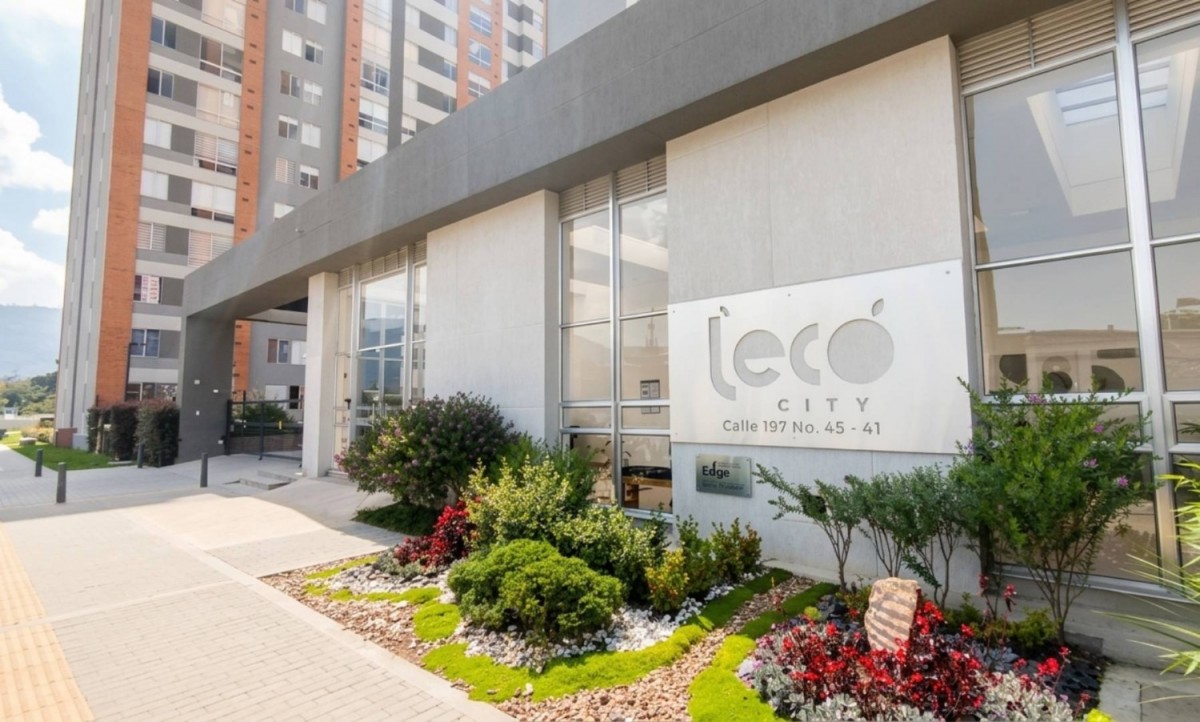 Apartamento en venta en Lagos De Torca, Bogotá · foto 3 de 15