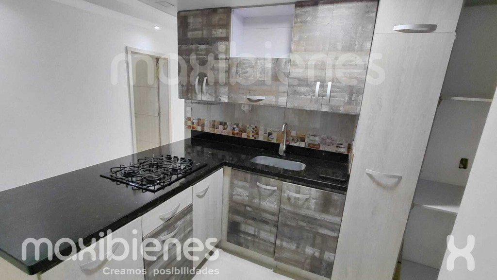 Apartamento en arriendo en Santa Lucia, Medellín · foto 2 de 13