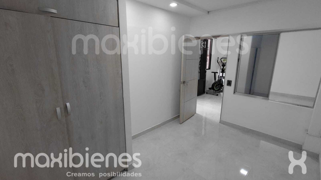 Apartamento en arriendo en Santa Lucia, Medellín · foto 3 de 13