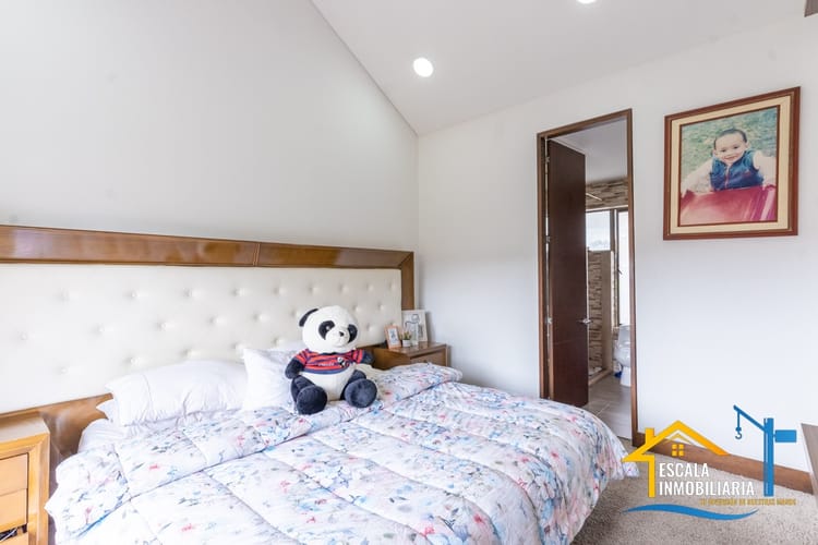 Casa de 3 alcobas en venta en Pueblo Viejo, Cota, 181 m² · foto 14 de 24
