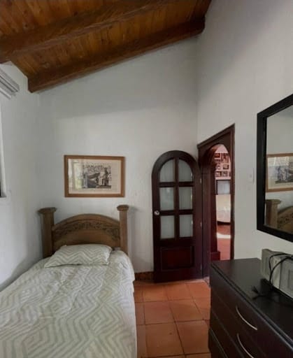 Casa de 5 alcobas en venta en Mampuesto, Rionegro · foto 12 de 24