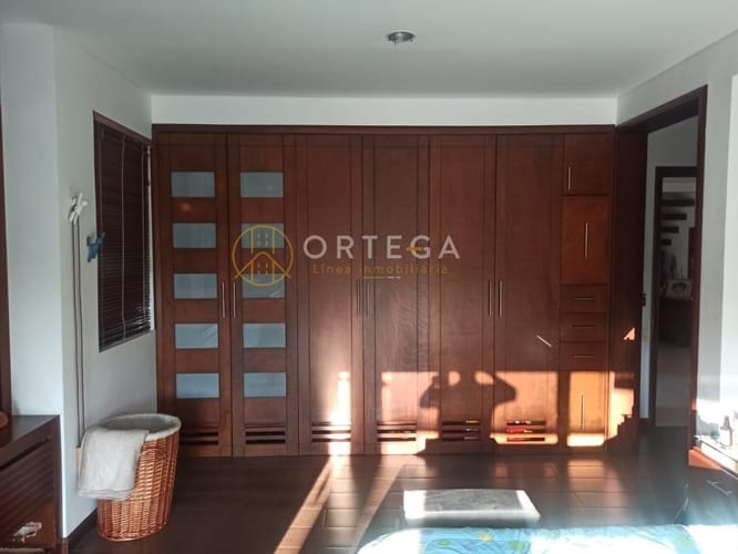 Casa de 5 alcobas en venta en Rio Frio, Floridablanca, 400 m² · foto 18 de 24