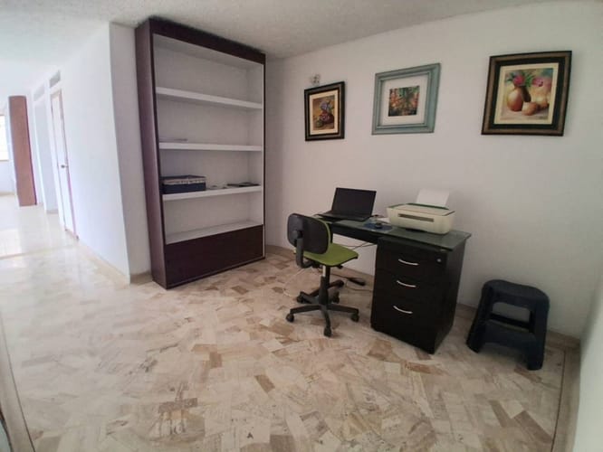 Apartamento de 3 alcobas en venta en Quirinal, Neiva, 132 m² · foto 9 de 10