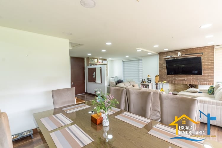 Casa de 4 alcobas en arriendo en Pueblo Viejo, Cota, 186 m² · foto 21 de 24