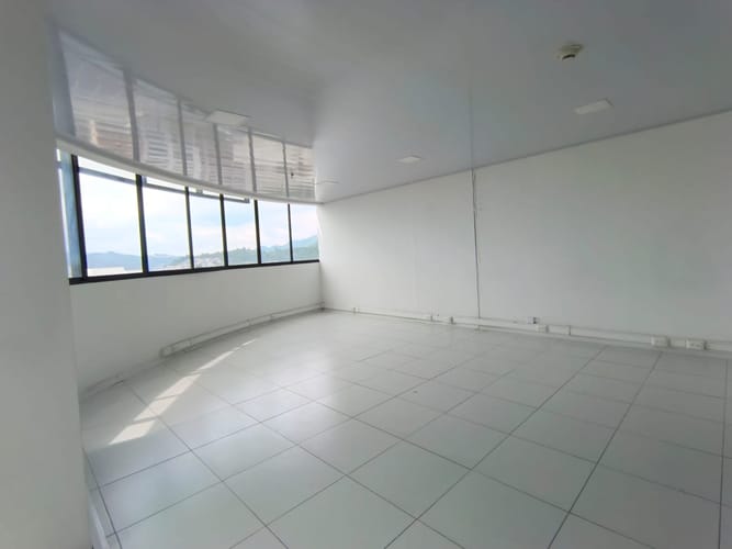 Oficina en venta en Avenida Santander, Manizales, 61 m² · foto 8 de 20