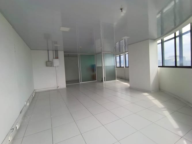 Oficina en venta en Avenida Santander, Manizales, 61 m² · foto 9 de 20