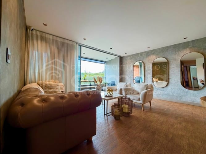Apartamento de 3 alcobas en venta en Loma Del Chocho, Envigado, 107 m² · foto 4 de 24