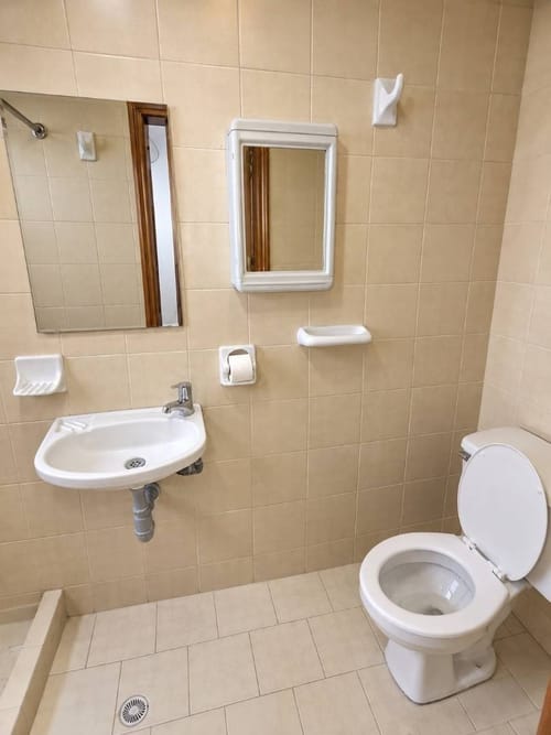 Apartamento de 3 alcobas en venta en Cabecera Del Llano, Bucaramanga, 192 m² · foto 8 de 19