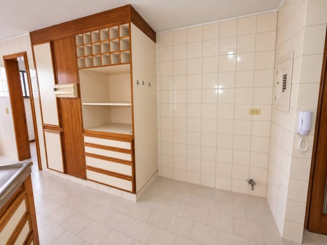 Apartamento de 3 alcobas en venta en Cabecera Del Llano, Bucaramanga, 192 m² · foto 11 de 19