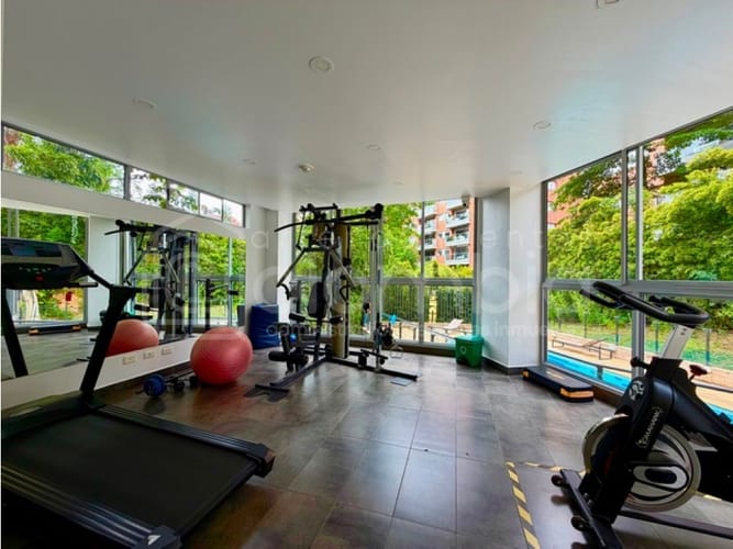 Apartamento de 3 alcobas en venta en Loma Del Chocho, Envigado, 107 m² · foto 22 de 24