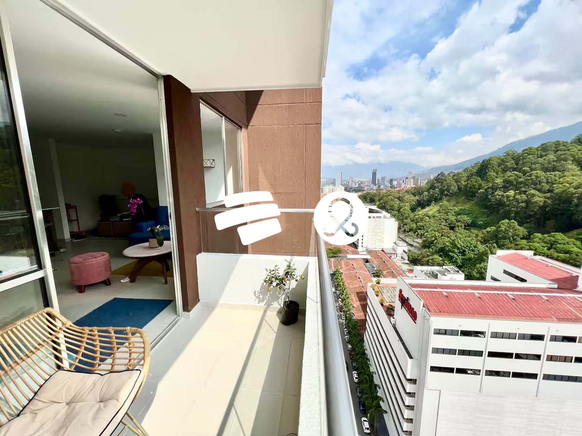 Apartamento en venta en Vía Las Palmas, Medellín · foto 3 de 24