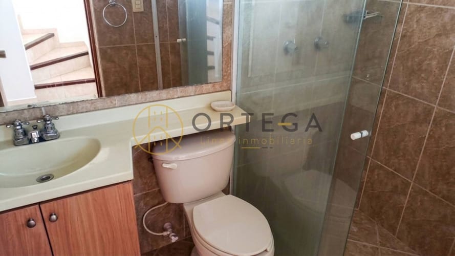 Casa de 3 alcobas en venta en Versalles, Floridablanca, 130 m² · foto 17 de 24