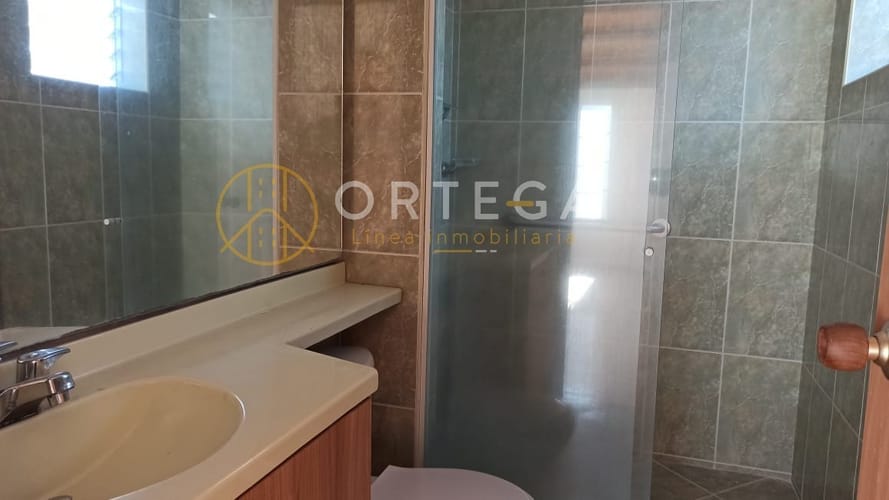 Casa de 3 alcobas en venta en Versalles, Floridablanca, 130 m² · foto 19 de 24