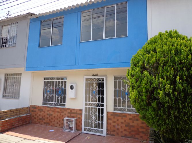 Casa de 4 alcobas en venta en Paseo Del Puente, Piedecuesta, 120 m² · foto 2 de 20